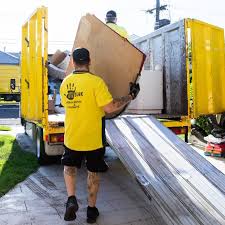 Best Yard Waste Removal  in Ara, AL